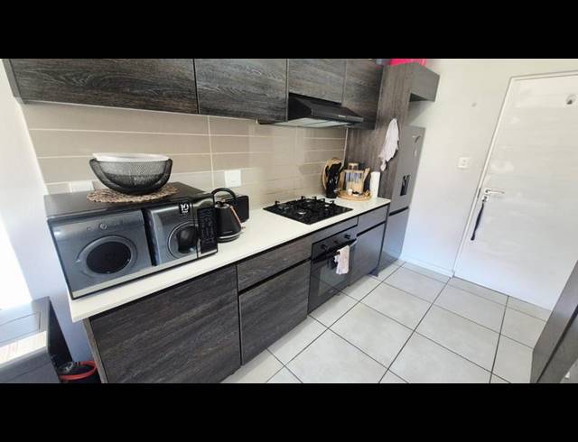 1 BEDROOM TOWNHOUSE FOR SALE IN OAKDENE